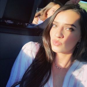 Meet your Posher, Ashlyn